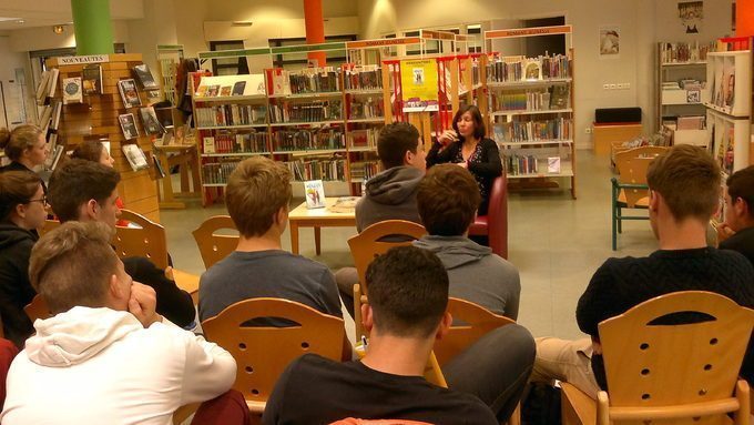 Rencontre avec l’auteure Florence Hinckel pour les élèves de 2 BMS